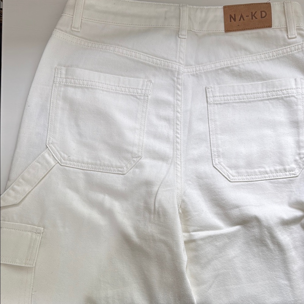 NA-KD White Utility Trousers - Picture 6 of 7